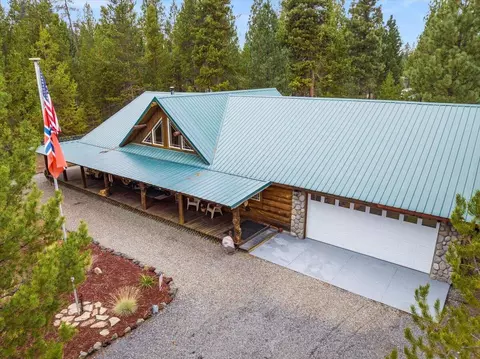 1735 Rector Dr, La Pine, OR 97739