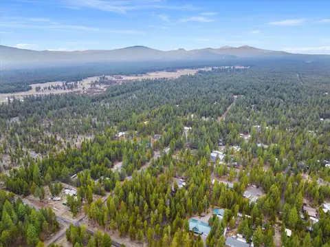 View/Area - 1735 Rector Dr, La Pine, OR 97739 photo 4 of 4