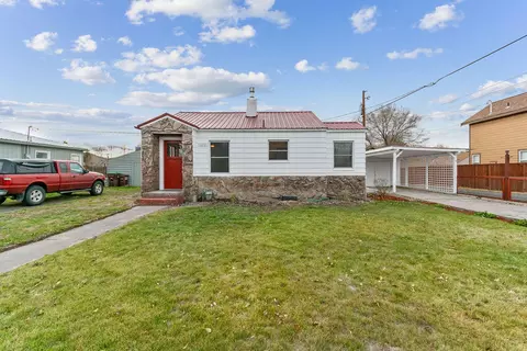 373 SE Fairview St, Prineville, OR 97754