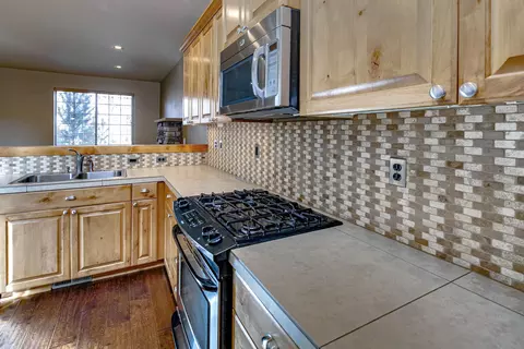 63110 Dakota Dr, Bend, OR 97701 photo 12