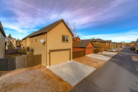 63110 Dakota Dr, Bend, OR 97701 photo 33