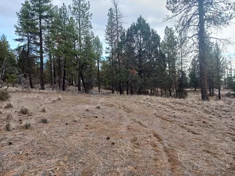 moccasin lane LOT 13 BLOCK 50, Chiloquin, OR 97624