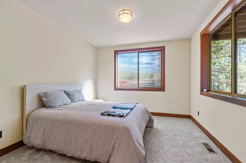 Bedroom - 1668 NW Summit Dr, Bend, OR 97703 photo 3 of 5