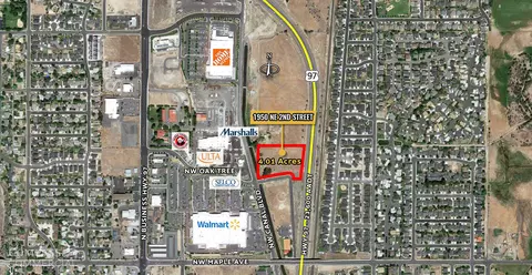 1950 NE 2nd St, Redmond, OR 97756