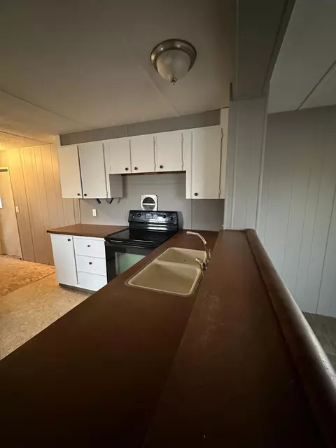 411 D St, Culver, OR 97734 photo 6