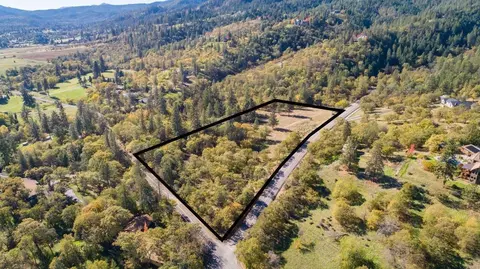 0 Old Military Rd #LOT 1, Central Point, OR 97502