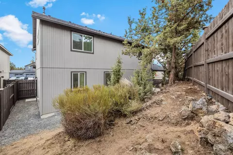 63336 Lamoine Ln, Bend, OR 97701 photo 31