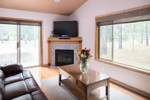 57390 Summit View Dr #4, Sunriver, OR 97707