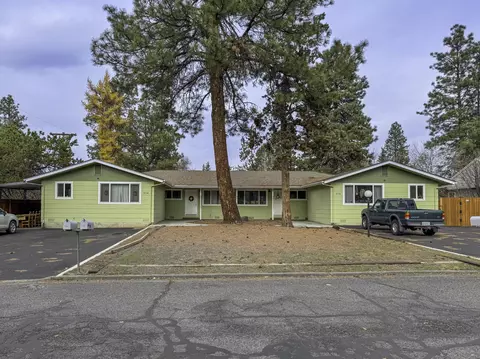 504 SE Woodland Blvd, Bend, OR 97702