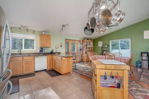17055 Oxnard Rd, Bend, OR 97707 photo 11