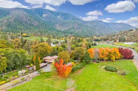 4020 Little Applegate Rd, Jacksonville, OR 97530