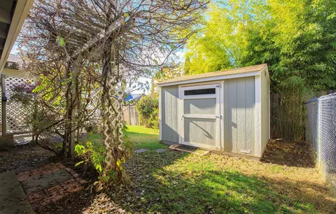411 Westwind Cir, Eagle Point, OR 97524 photo 29