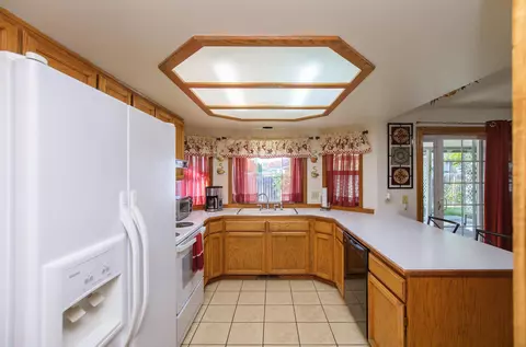 411 Westwind Cir, Eagle Point, OR 97524 photo 10
