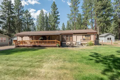 19245 Apache Rd, Bend, OR 97702 photo 2