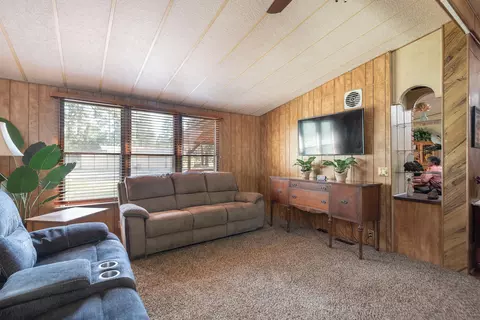 19245 Apache Rd, Bend, OR 97702 photo 12