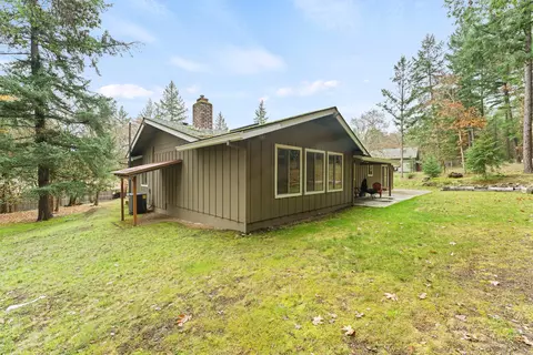 1357 Summit Loop, Grants Pass, OR 97527 photo 18