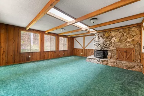 1357 Summit Loop, Grants Pass, OR 97527 photo 9