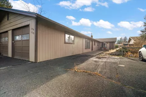 1734 SW Lava Ave, Redmond, OR 97756
