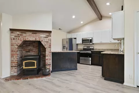 417 Garden Cir, Eagle Point, OR 97524 photo 9