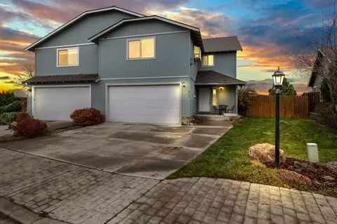 845 SE Kristin Way, Madras, OR 97741