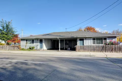 12151219 S Peach St, Medford, OR 97501