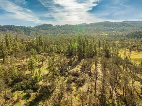 butte falls highway, Eagle Point, OR 97524