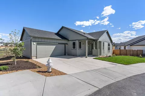 796 NE Brookstone Dr, Prineville, OR 97754