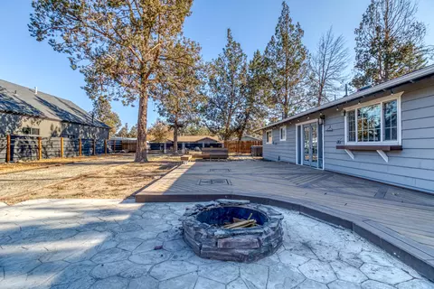 19882 8th St, Bend, OR 97703 photo 23