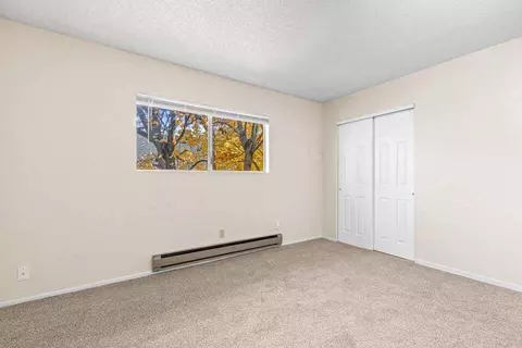Bedroom - 919 E Pine St, Central Point, OR 97502 photo 1 of 1