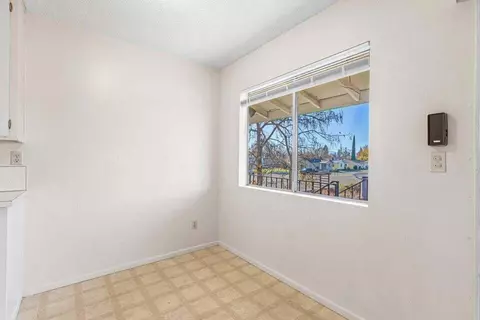 Other - 919 E Pine St, Central Point, OR 97502 photo 1 of 2