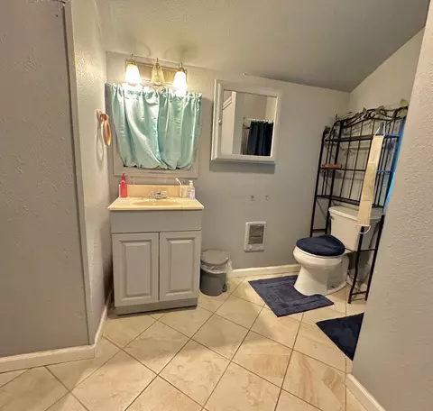 2425 White Ave, Klamath Falls, OR 97601 photo 14