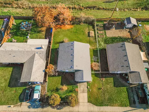 112 N Buchanan Ave, Eagle Point, OR 97524 photo 22