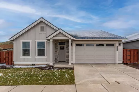 1510 NE Rosemont St, Prineville, OR 97754