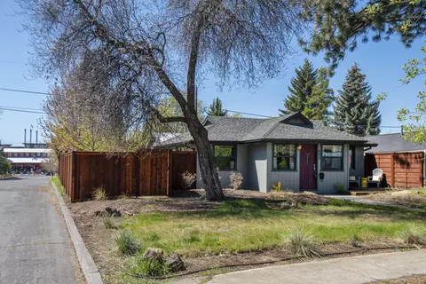 603 NW Delaware Ave, Bend, OR 97703