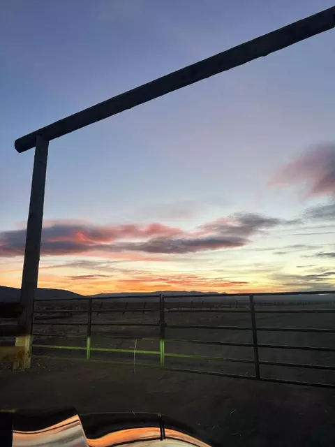 27898 Ford Rd, Bend, OR 97701 photo 1