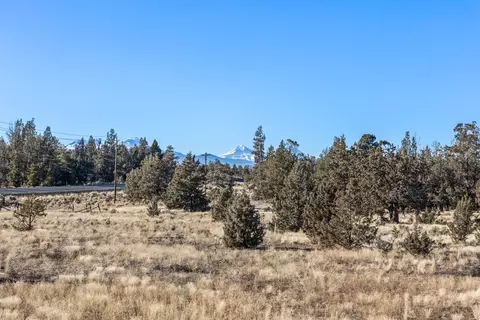22980 Highway 20, Bend, OR 97701 photo 3