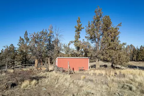 22980 Highway 20, Bend, OR 97701 photo 15