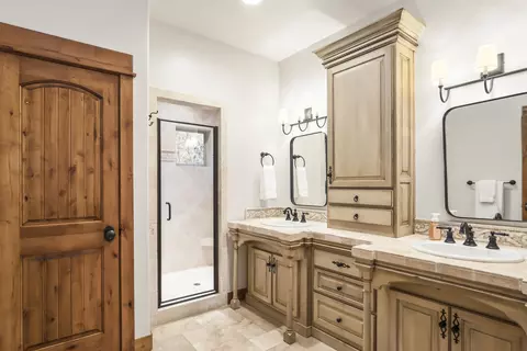 61745 Tam Mcarthur Loop, Bend, OR 97702 photo 24