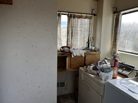 33706 Modoc Point Rd, Chiloquin, OR 97624 photo 3