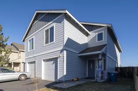 1245 SW 27th St, Redmond, OR 97756