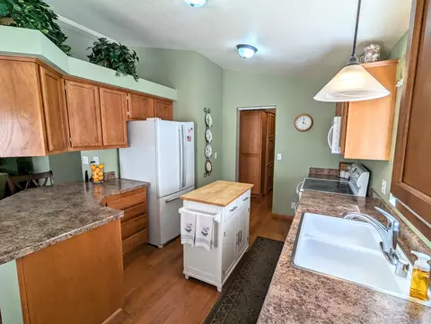 1188 NE 27th St #106, Bend, OR 97701 photo 5