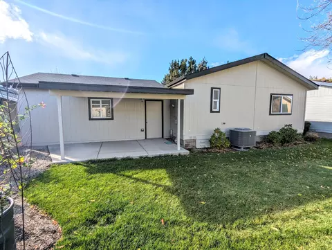 1188 NE 27th St #106, Bend, OR 97701 photo 16
