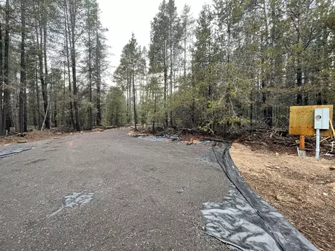 cloudcap drive, Chiloquin, OR 97624
