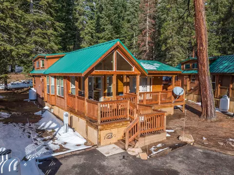 7900 Hyatt Prairie Rd #14, Ashland, OR 97520