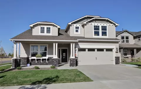 2765 High Cedars Ln #140, Medford, OR 97504