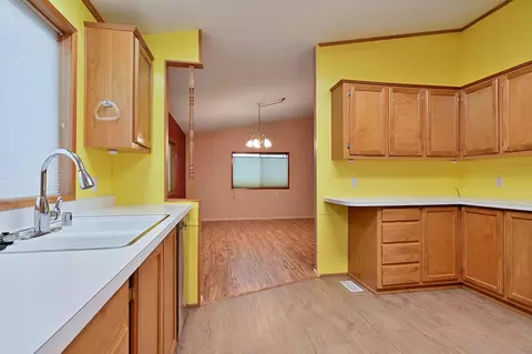 555 Freeman Rd UNIT 227, Central Point, OR 97502 photo 5