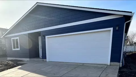 7903 27th St #19, White City, OR 97503