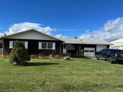 1050 S Bridge St, Prairie City, OR 97869