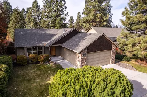 61311 Columbine Ln, Bend, OR 97702