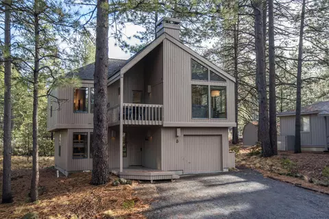 57010 Coyote Ln, Sunriver, OR 97707